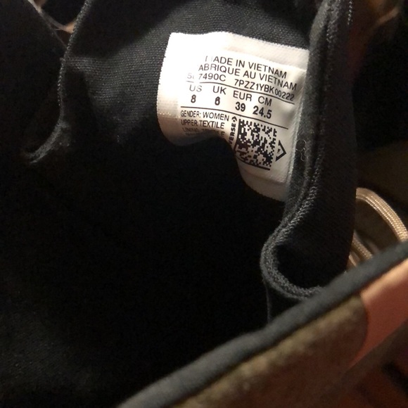 Converse. NWT/ box. ( ea) nwt - Picture 3 of 8